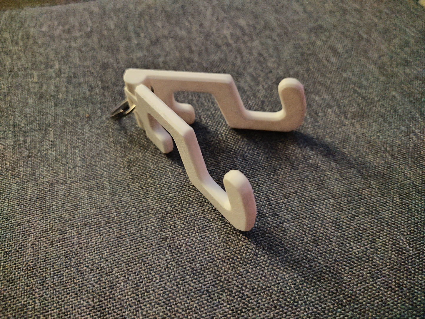 Keyring Phone Stand